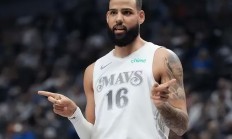 开云体育中国-独行侠主帅因言语不当遭罚款，球队需调整风格的简单介绍