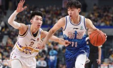 开云体育在线-新疆男篮力克上海队，保持不败