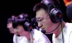 开云体育入口-WBG轻取CLG，Xiaohu极限生还后反打激烈交锋八强赛，留下经典瞬间的简单介绍