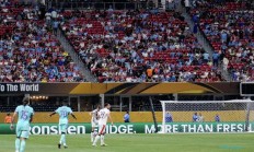 开云体育官网-尤文图斯小组出线，积累宝贵经验