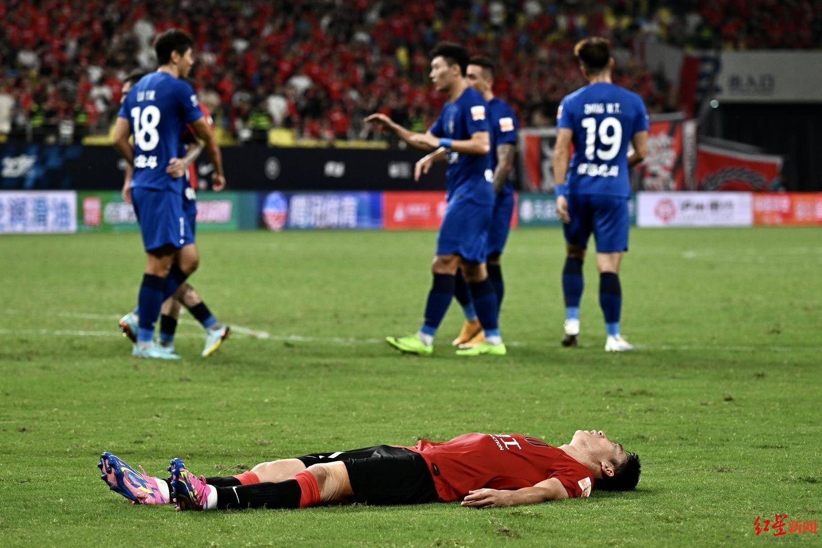 包含匈牙利拼尽全力,不敌对手,遗憾落败的词条 包含匈牙利拼尽全力,不敌对手,遗憾落败的词条