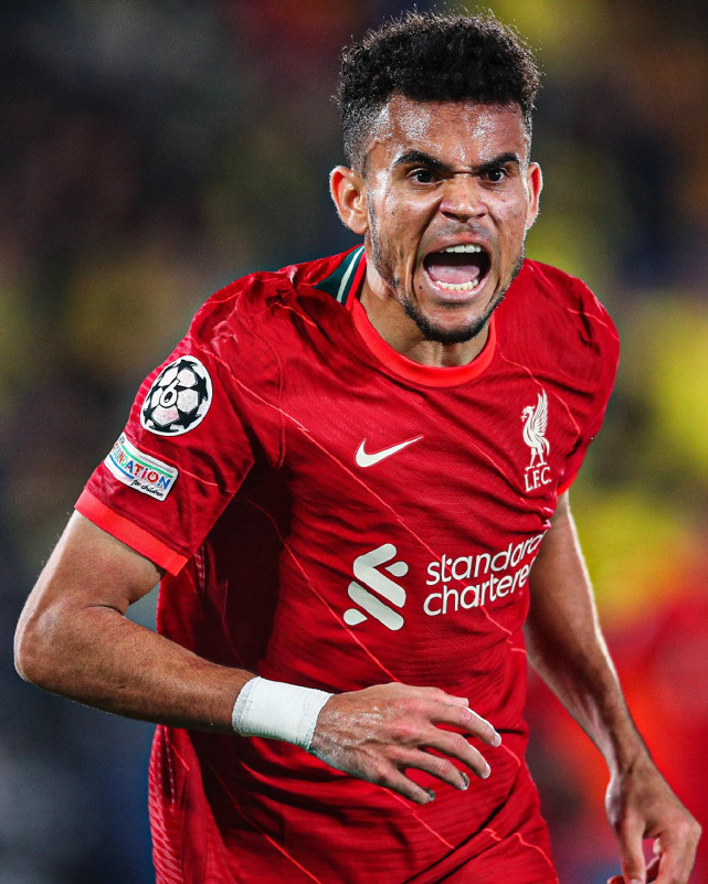 KT横扫CLG，Jankos完成史诗逆转激烈交锋成都决赛之夜，强势挺进下一轮的简单介绍