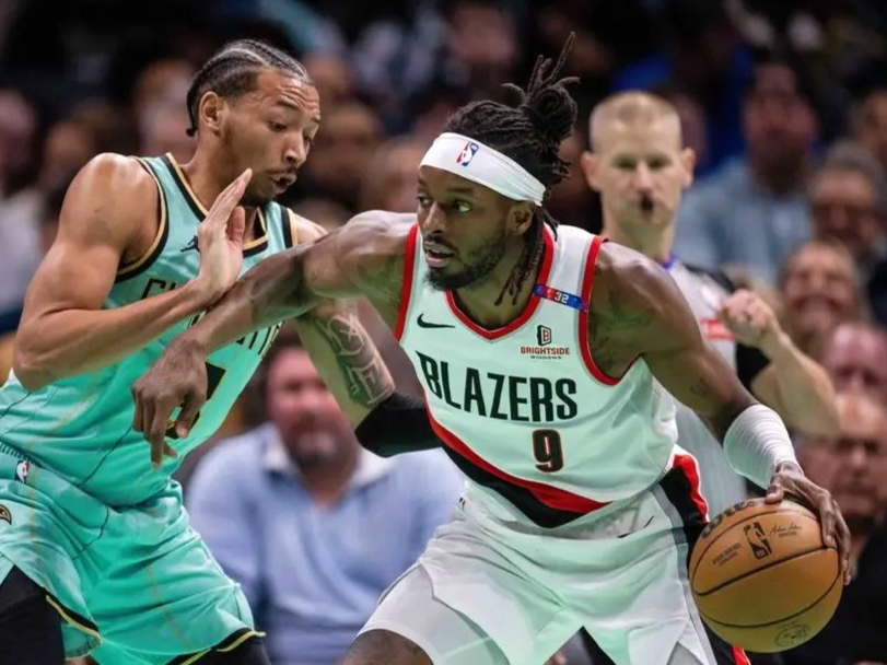 开拓者后卫爆发，击败马刺