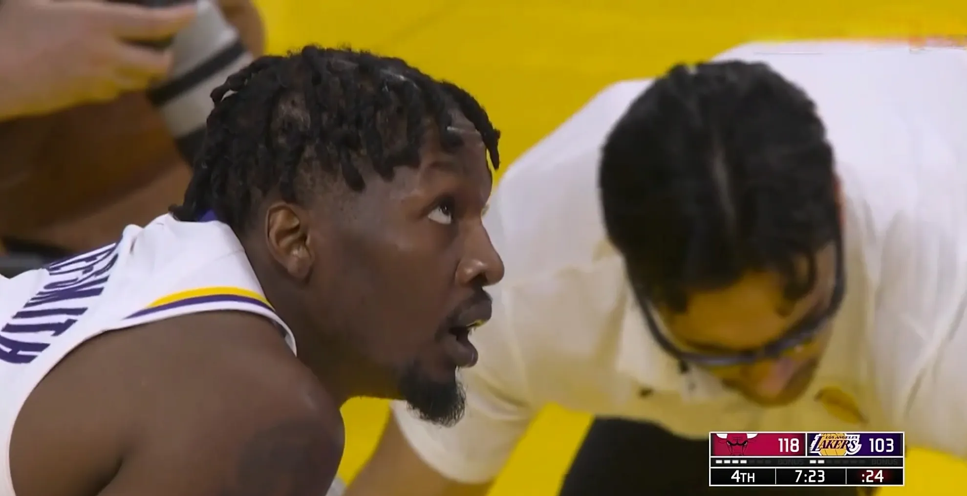 尼克斯狂胜公牛，霍芬辛格表现抢眼