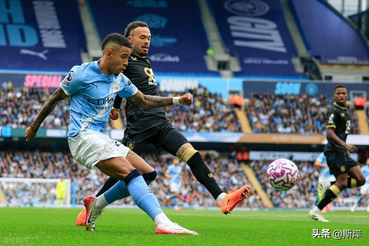 曼城凭借高效进攻战胜伯恩利，领先优势扩大