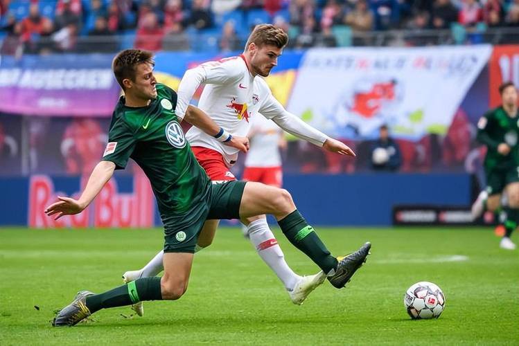 沃尔夫斯堡主教练确保球员状态最佳备战下一场比赛