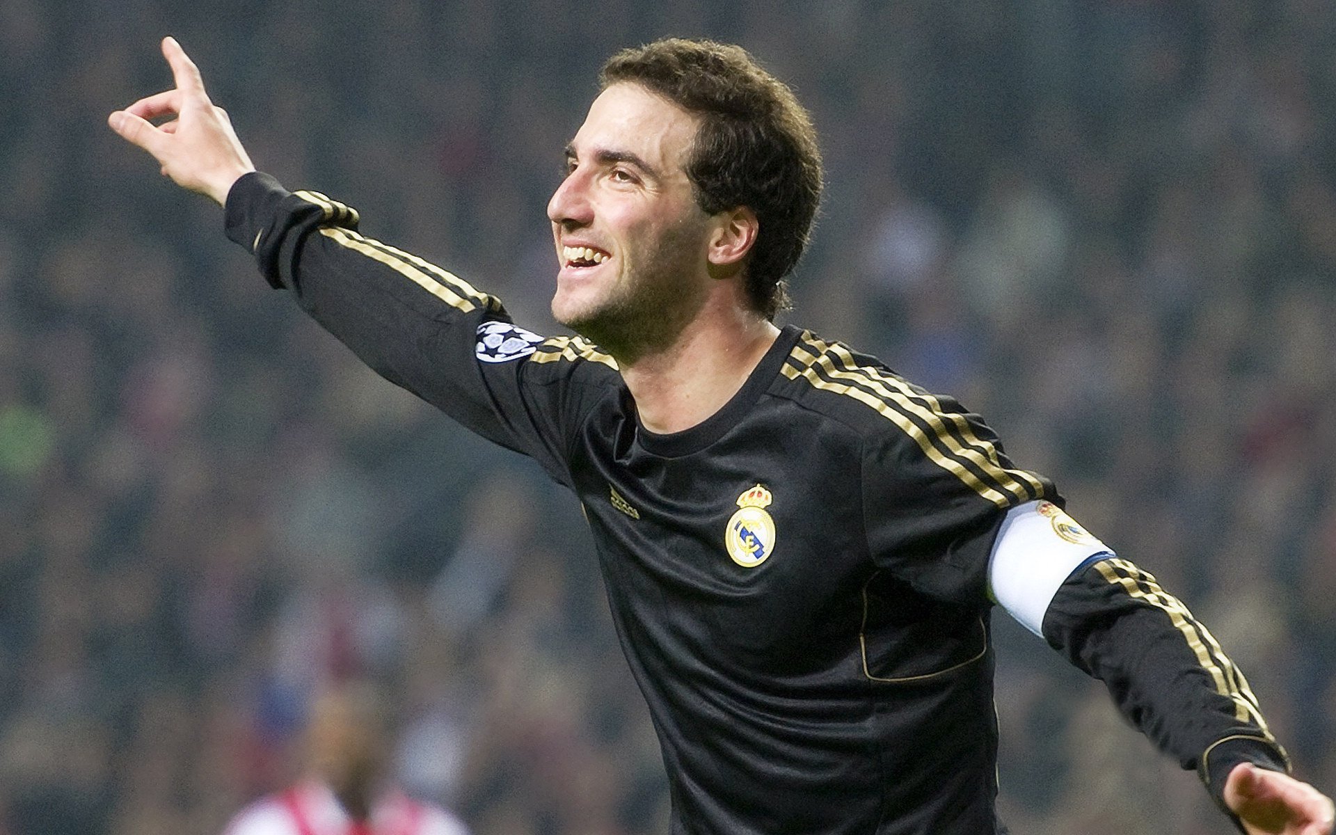 控球艺术家,当欧冠半决赛之夜只属于保罗