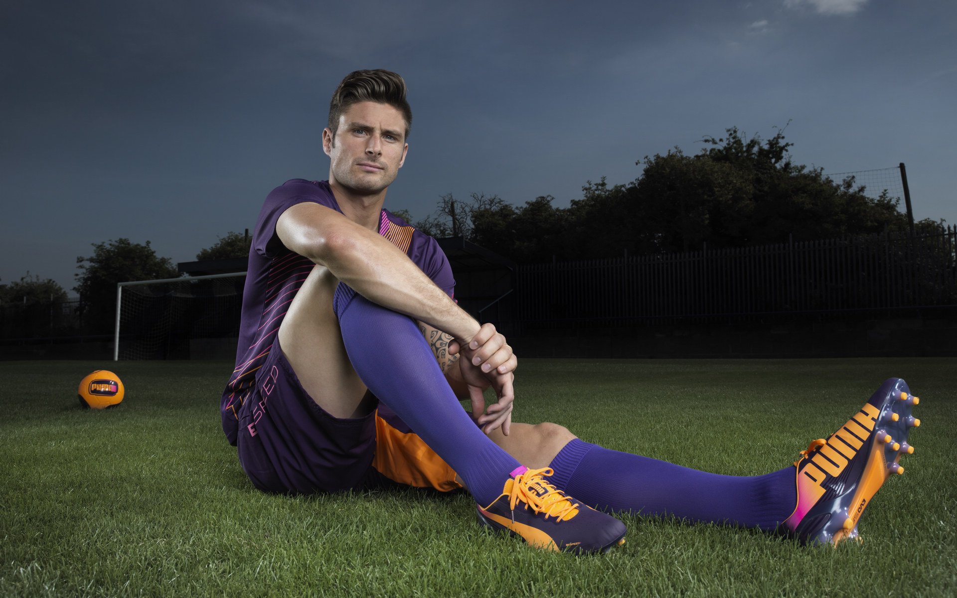 霍勒迪连珠炮三分撕裂防线，开拓者打穿热火巴特勒空砍35分